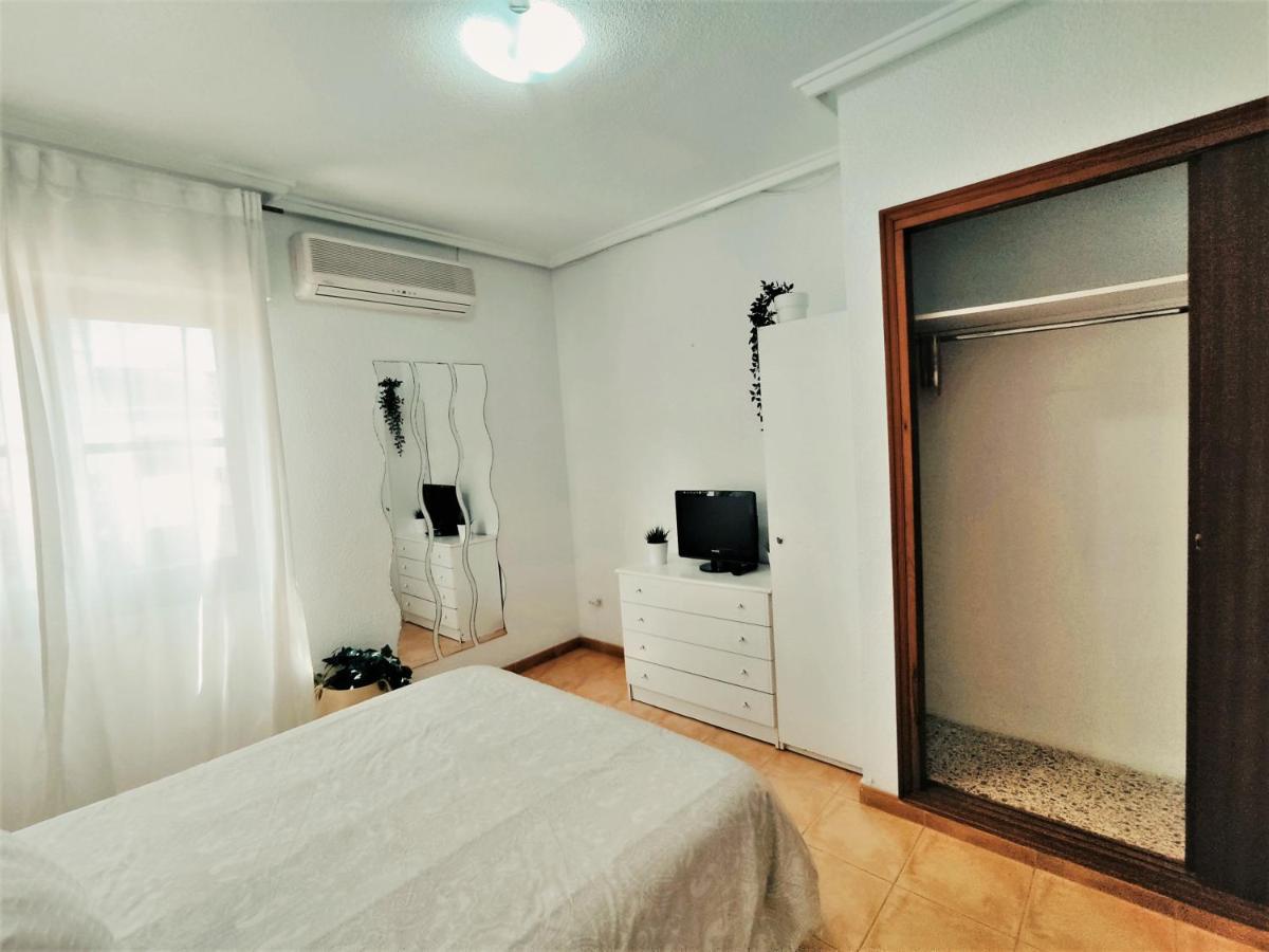 Bonita Casa Al Lado De La Playa En Santa Pola Apartment Luaran gambar